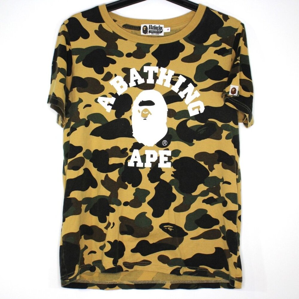 BAPE A Bathing Ape Womens Small Camo Spell Out T-Shirt C1011
